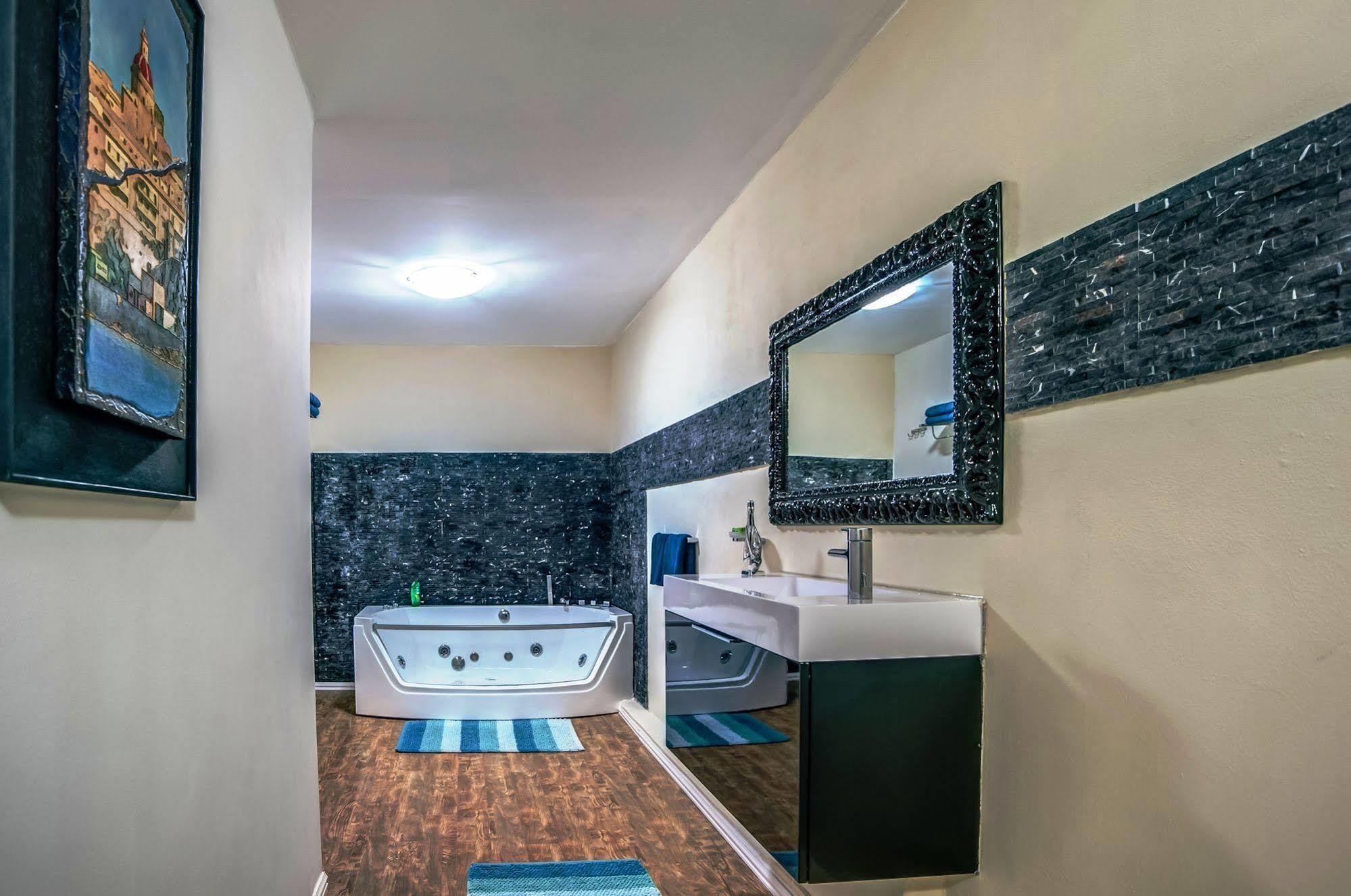 The Host Boutique Guesthouse Sliema Dış mekan fotoğraf